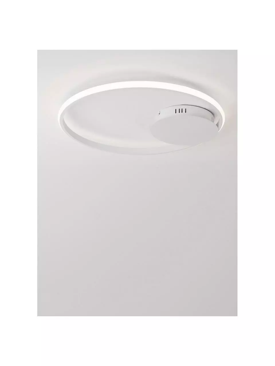 Dimmbare LED-Deckenleuchte Fuline in Weiß, Ø 50 x H 5 cmNur noch wenige verfügbar 6 Dimmbare LED-Deckenleuchte Fuline in Weiß, Ø 50 x H 5 cmNur noch wenige verfügbar – Bild 4