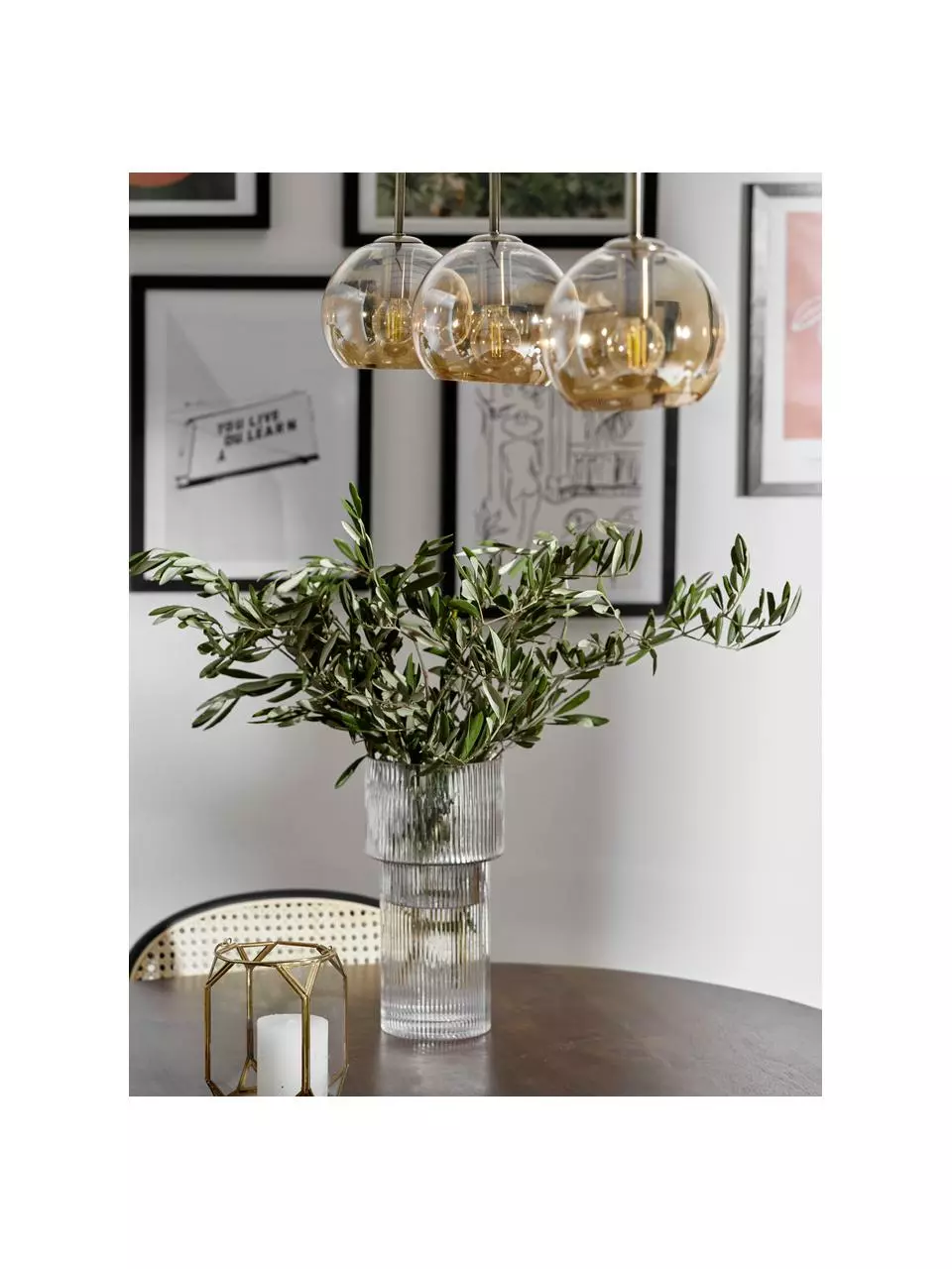 Westwing Collection Große Pendelleuchte Hamilton in Messing, B 81 x H 13 cm 5 Westwing Collection Große Pendelleuchte Hamilton in Messing, B 81 x H 13 cm – Bild 3