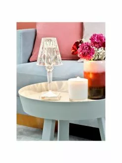 Kartell Kleine Mobile Tischlampe Battery, Ø 12 x H 26 cm -Leuchten Verkaufsladen Kleine Mobile Tischlampe Battery 2