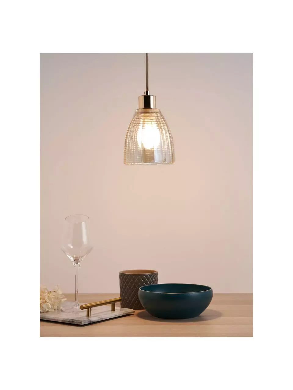 Pauleen Kleine Pendelleuchte Gleaming Gold aus Glas, Ø 13 x H 14 cm 4 Pauleen Kleine Pendelleuchte Gleaming Gold aus Glas, Ø 13 x H 14 cm – Bild 2