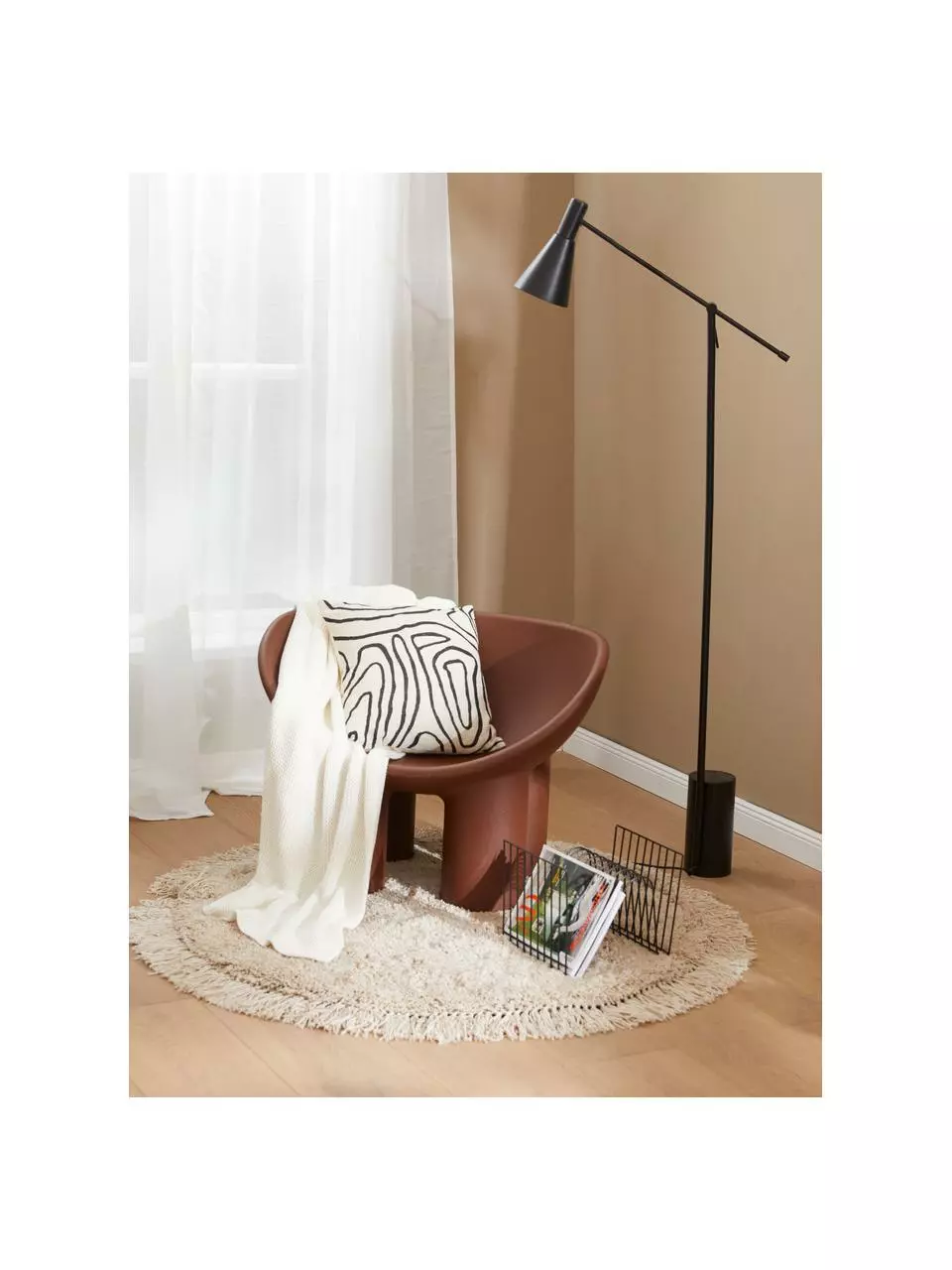 Westwing Collection Leselampe Sia in Schwarz, T 60 x H 162 cm 4 Westwing Collection Leselampe Sia in Schwarz, T 60 x H 162 cm – Bild 2