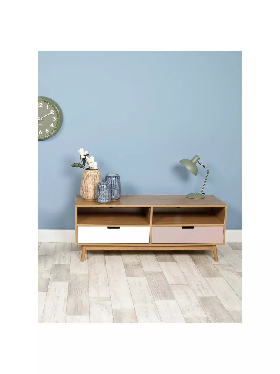 Retro-Schreibtischlampe Hood in Salbeigrün, B 20 x H 38 cm 4 Retro-Schreibtischlampe Hood in Salbeigrün, B 20 x H 38 cm – Bild 2