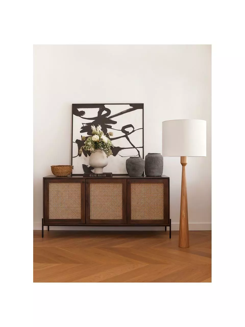 Westwing Collection Stehlampe Jascha aus hellem Eschenholz, Ø 50 x H 145 cm 4 Westwing Collection Stehlampe Jascha aus hellem Eschenholz, Ø 50 x H 145 cm – Bild 2