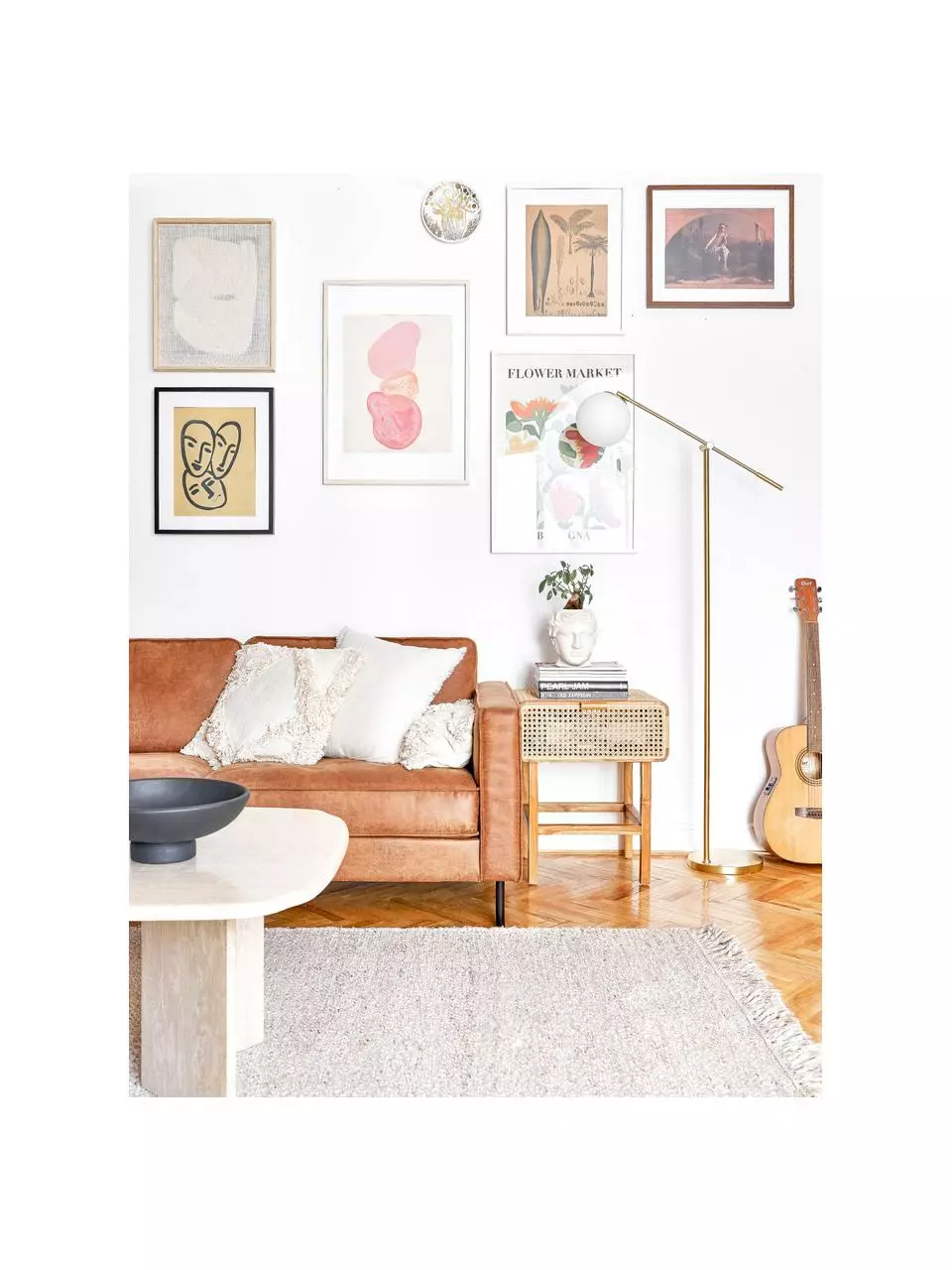 Westwing Collection Stehlampe Moon aus Opalglas, B 70 x H 162 cm 5 Westwing Collection Stehlampe Moon aus Opalglas, B 70 x H 162 cm – Bild 3